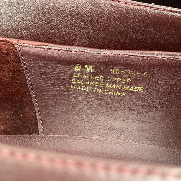 What’s What burgundy heels - Picture 8 of 11